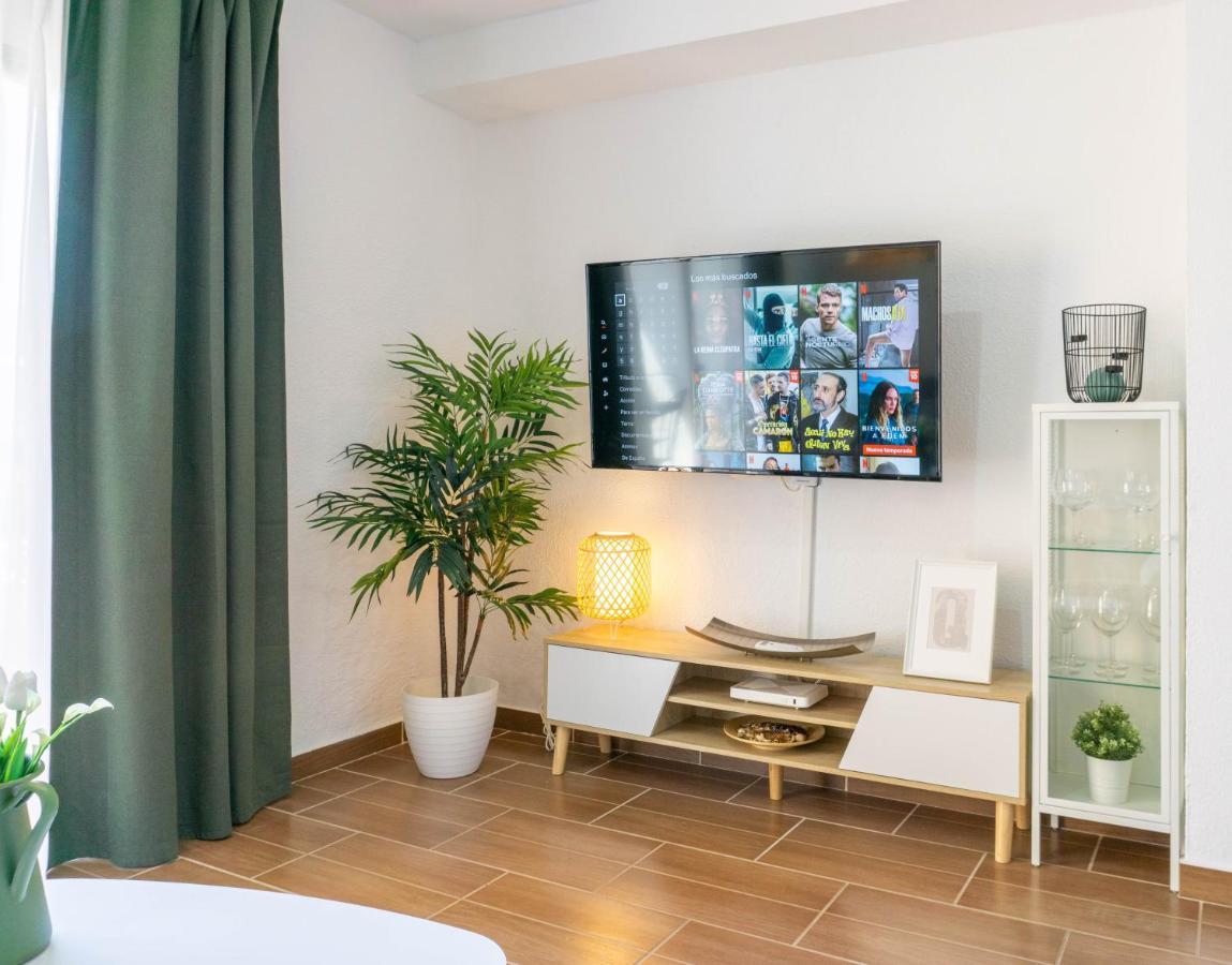 Home Corinto Beach Malaga ベナルマデナ エクステリア 写真