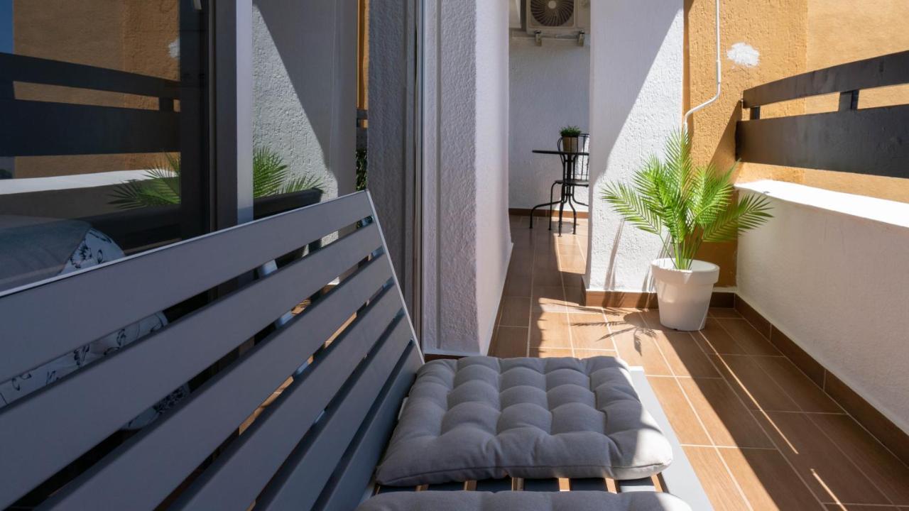 Home Corinto Beach Malaga ベナルマデナ エクステリア 写真