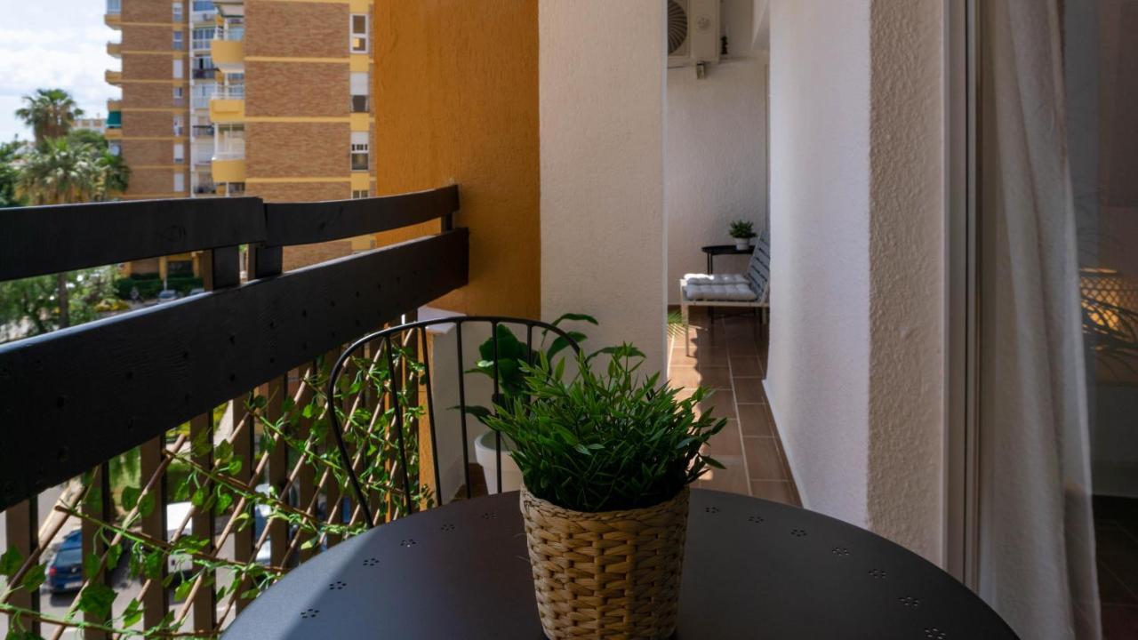 Home Corinto Beach Malaga ベナルマデナ エクステリア 写真