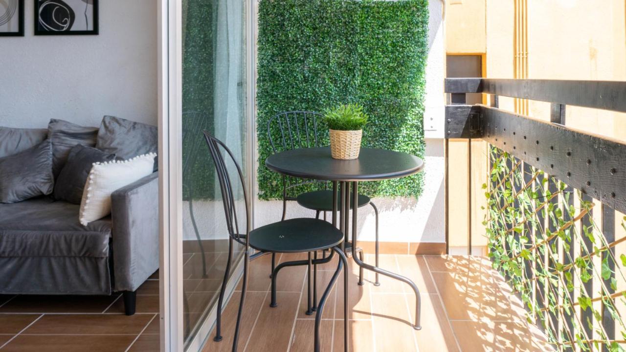 Home Corinto Beach Malaga ベナルマデナ エクステリア 写真
